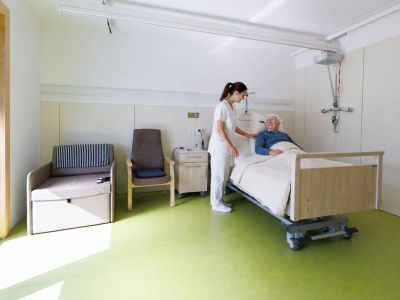 Come riconoscere e prevenire le piaghe da decubito negli anziani