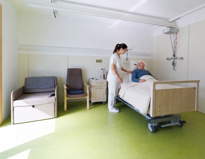 Come riconoscere e prevenire le piaghe da decubito negli anziani